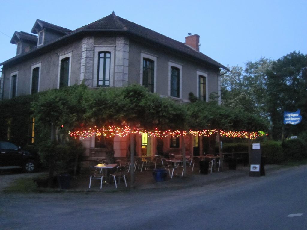 Auberge Magnette Audes Ngoại thất bức ảnh